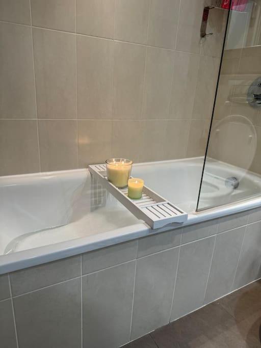 Mediacity Studio Apartment Salford-Quays Манчестер Экстерьер фото